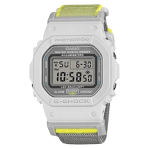 DW-5600MNC-7A8ER Casio karóra