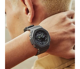 GA-2100CA-8A Casio G-SHOCK férfi karóra