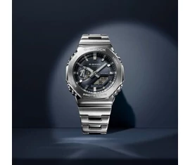 GM-2110D-8AER Casio karóra