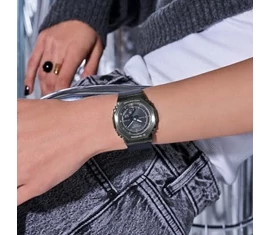 GM-S2110B-8AER Casio karóra