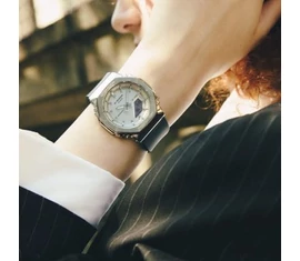 GM-S2110-1A7ER Casio karóra