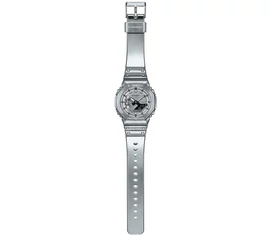 GM-2100YM-8AER Casio karóra