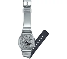 GM-2100YM-8AER Casio karóra