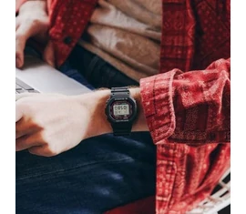 DW-5000R-1AER Casio karóra