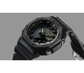 GMA-P2100SA-1A1ER Casio karóra