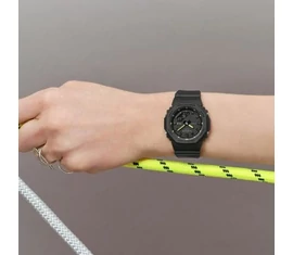 GMA-P2100SA-1A2ER Casio karóra