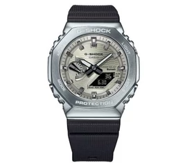 GBM-2100A-8BER Casio karóra