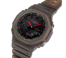 GA-2100K-5AER Casio karóra
