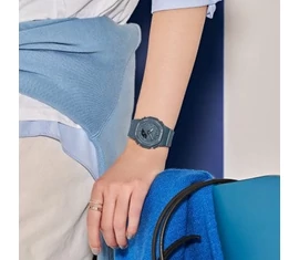 GMA-P2100BA-2AER Casio karóra