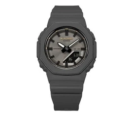GMA-P2126W-8AER Casio karóra