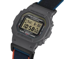 DW-5600MNC-8A2ER Casio karóra
