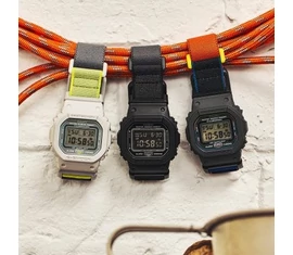 DW-5600MNC-8A2ER Casio karóra