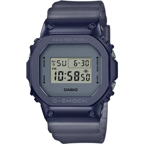 GM-5600MF-2ER Casio G-Shock Férfi karóra
