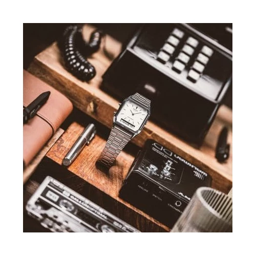 AQ-230A-7DMQYES Casio karóra