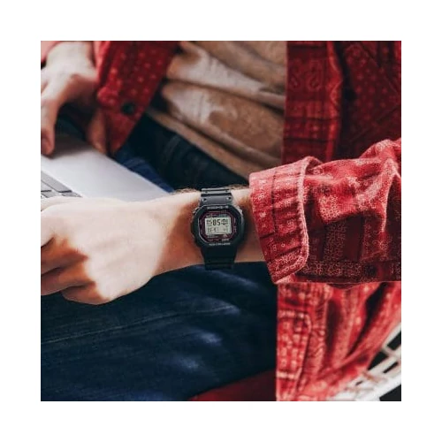 DW-5000R-1AER Casio karóra