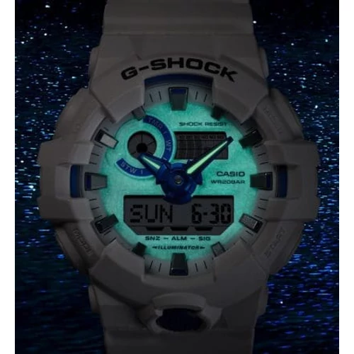 GA-700HDS-7AER Casio karóra