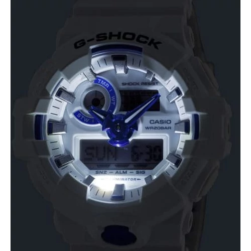 GA-700HDS-7AER Casio karóra