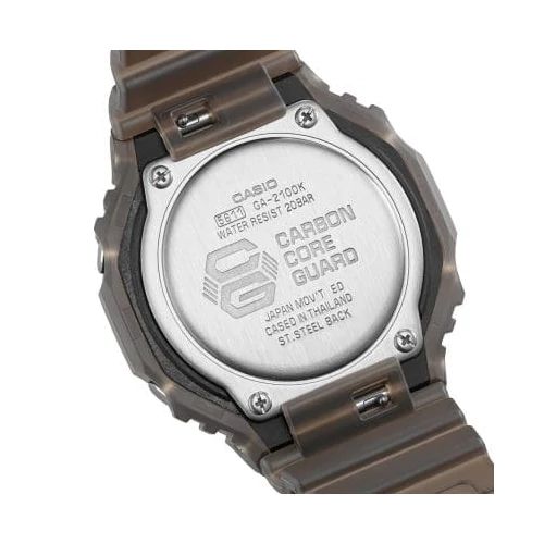 GA-2100K-5AER Casio karóra