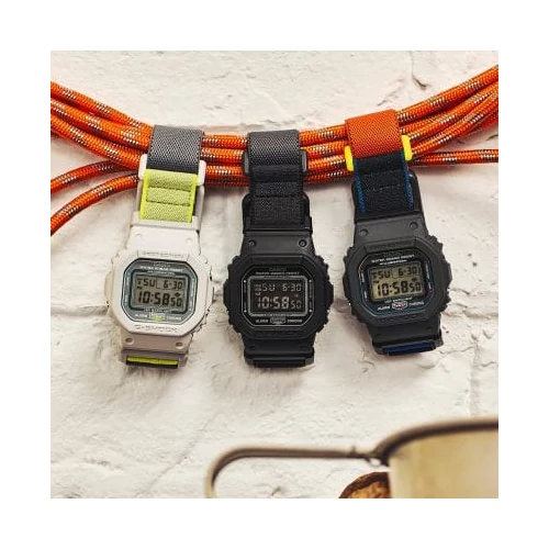 DW-5600MNC-1ER Casio karóra