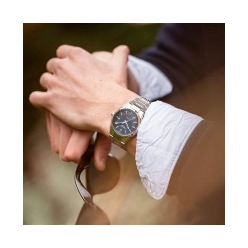 EFK-110D-2AER Casio karóra